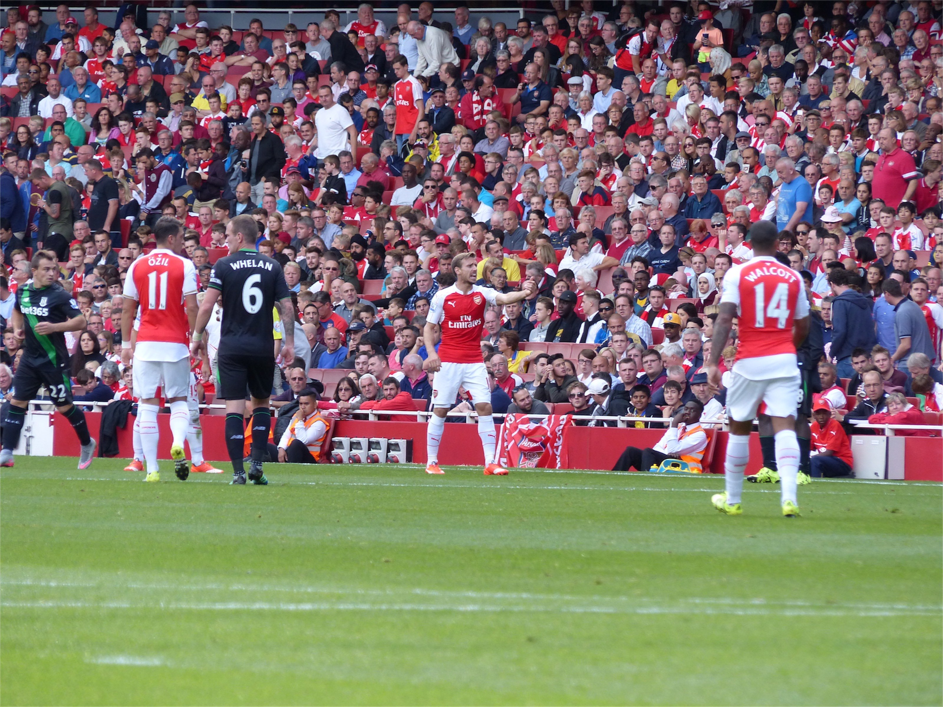 Arsenal vs Stoke 2:0 - Sportsen.cz