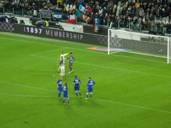 Zájezd Juventus Turín vs Samprdoria Janov - penalta Vidal